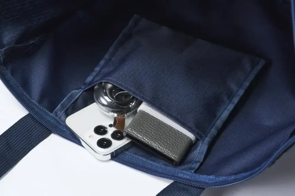 第1位　【この付録ガチでスゴい】365日毎日使える！紀ノ国屋とのコラボトートバッグは「大容量」「水に強い」「便利ポケット搭載」と“完璧仕様”なんです！