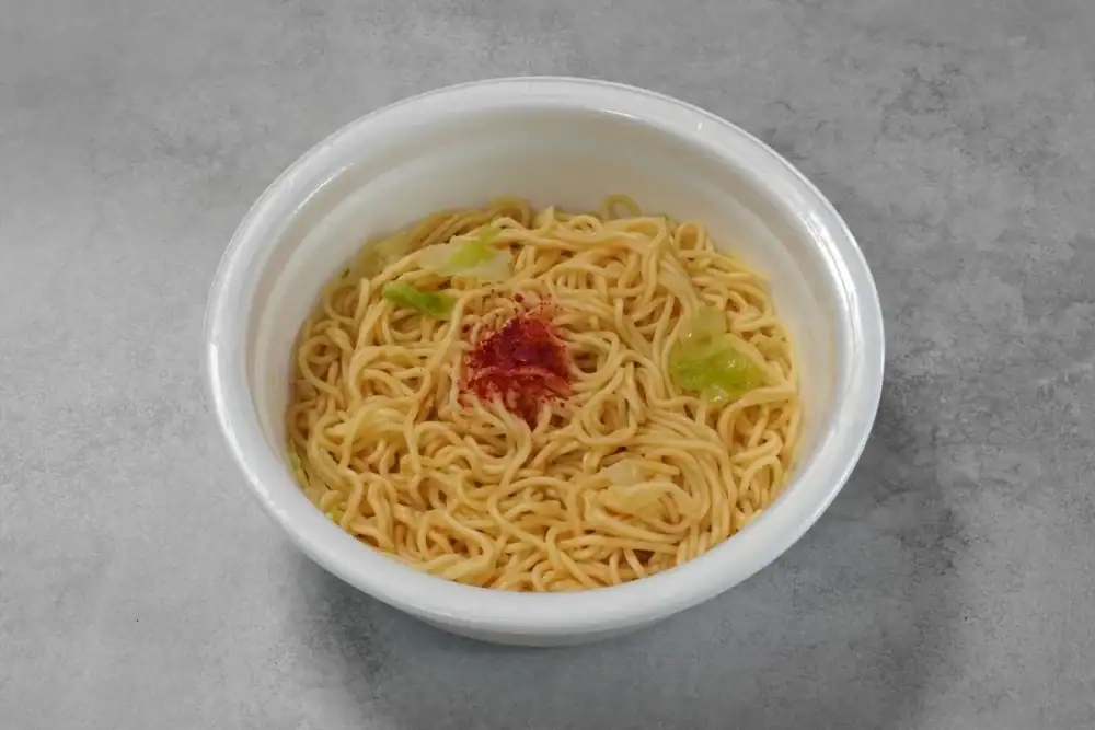 第2位　【激うま！カップ焼きそば】ピザハットに男梅まで!? “完成度高すぎコラボ”最新ベスト3「1位はホンモノすぎて脳バグるマルゲリータ」