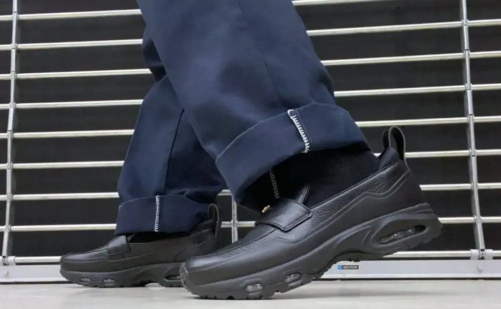 第1位　【ナイキの反則級ローファー】名作エアマックスの極上クッションを搭載！ オンオフ無双の「エア マックス フェノメナ」をエディターが試し履き