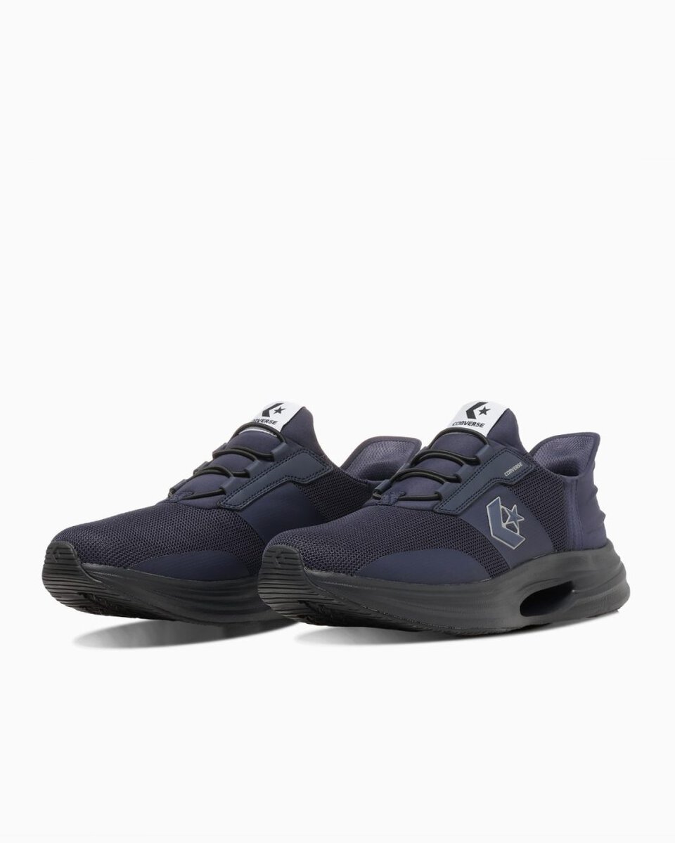 コンバース「ケイブスター スリットスライド」￥9,790／新色