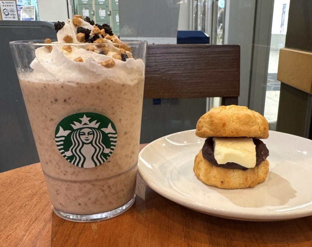 「THE フラペチーノ of チャンキー クッキー」と「あんバタースコーンサンド」