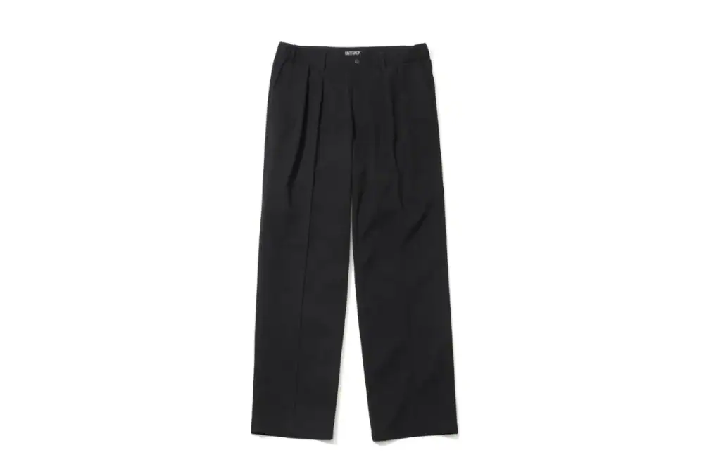 第3位　【手ぶら派待望の“着るバッグ”】脱いでも背負える!? アントラックの新作ジャケットで春の寒暖差をスマートに乗り切る