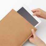 収納できるタブレットは11インチサイズまで