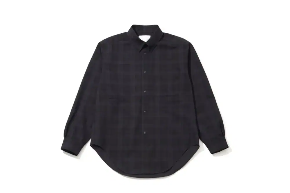 第3位　【手ぶら派待望の“着るバッグ”】脱いでも背負える!? アントラックの新作ジャケットで春の寒暖差をスマートに乗り切る