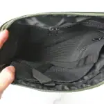 第1位　【ワークマンの凄いバッグ】1500円でこのギミックは賢すぎ！“分身”して容量2倍になる傑作サコッシュをマニアがガチレビュー