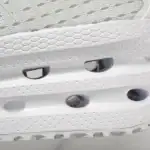 第1位　【ワークマン】3900円「疲れない＆蒸れない」神スニーカーが歩きやすすぎた！驚愕の6.5cm厚底を徹底レビュー