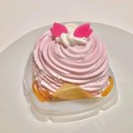 第3位　「一口目から完成度高っ！」セブン-イレブン春スイーツ“さくら＆いちご”を食べ比べ【1位はクリーム欲が完全成仏するケーキ】