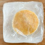 もんじゃ焼きと同じように、ラップをふわっと被せてレンチンします