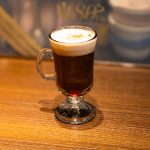 JT「Peace 80周年記念 Peaceful」銀座のバー「Ginza Bar L’aurora」で開催 マスターズ・ピース アイリッシュコーヒー