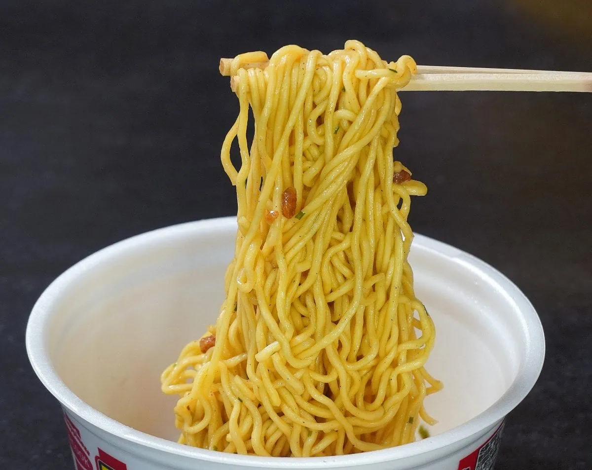 このカップ麺、ガチで激うま」完成度がすごい！再現系カップ焼きそば