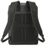 人間工学に基づき開発した「ユニバーサルハーネス」を搭載。メッシュ仕様で体にフィットしながら湿気を逃がす