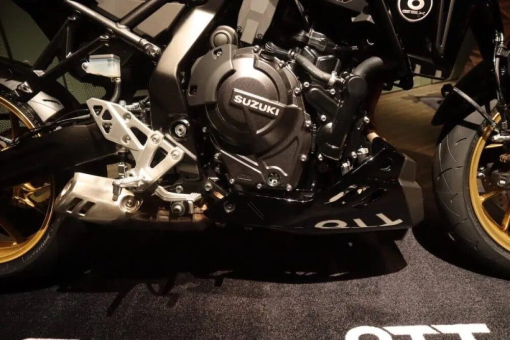 第2位　【初速で受注1000台超え】スズキの新型「GSX-8T / 8TT」が大ヒット。イタリアンデザインと最新装備の融合がたまらない