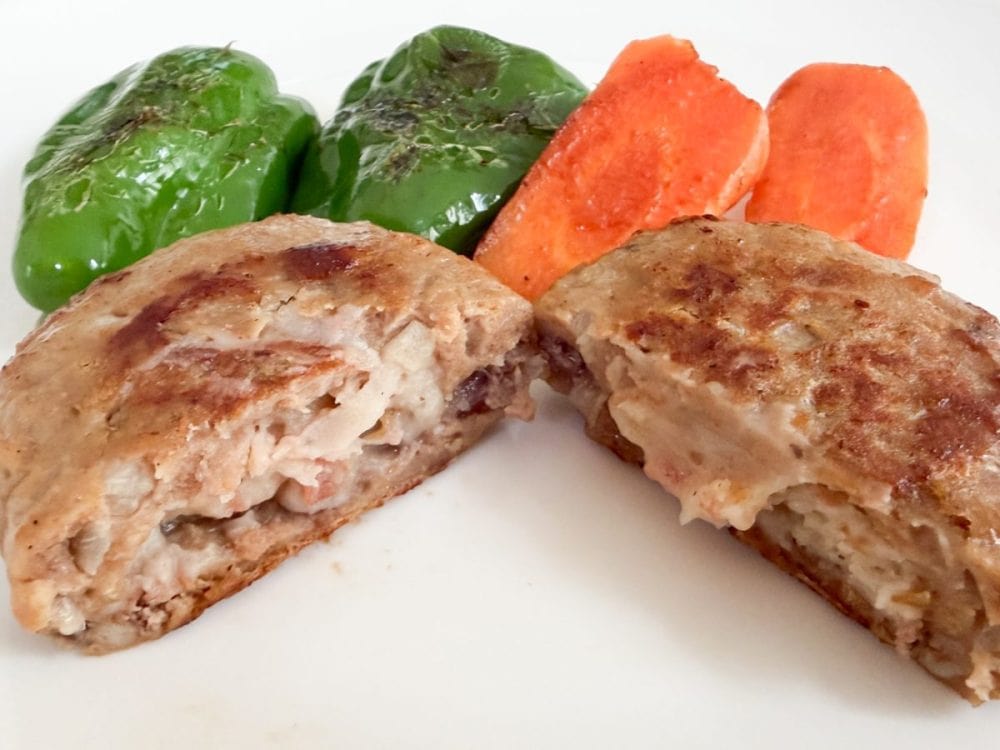 「ポテトイン」はローカロリーだからなのか、ちょっとパンチ力に欠ける気がするハンバーグ