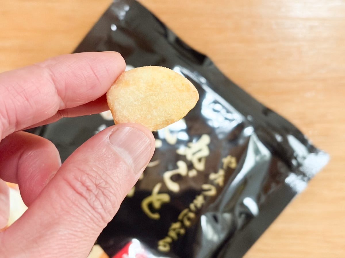 体感重量はゼログラムですが、味わってみるとにんにくパワー炸裂