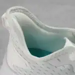 第1位　【ワークマン】3900円「疲れない＆蒸れない」神スニーカーが歩きやすすぎた！驚愕の6.5cm厚底を徹底レビュー