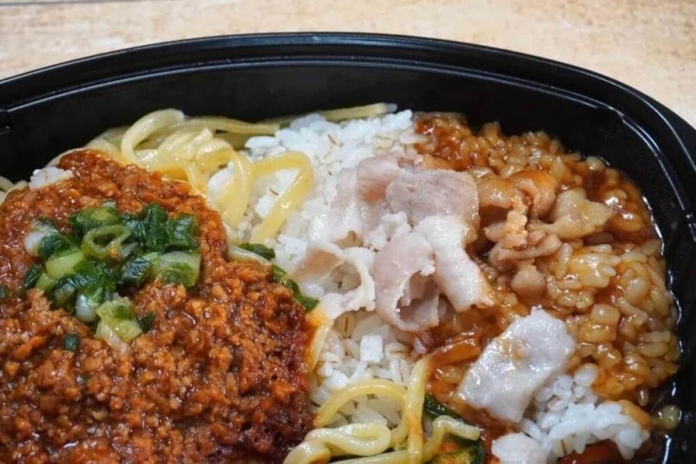 第3位　【大人のお子様ランチ】1食498円でこの背徳感は反則！腹ペコ欲を全開放させるトップバリュの“W主食”冷食をガチ実食