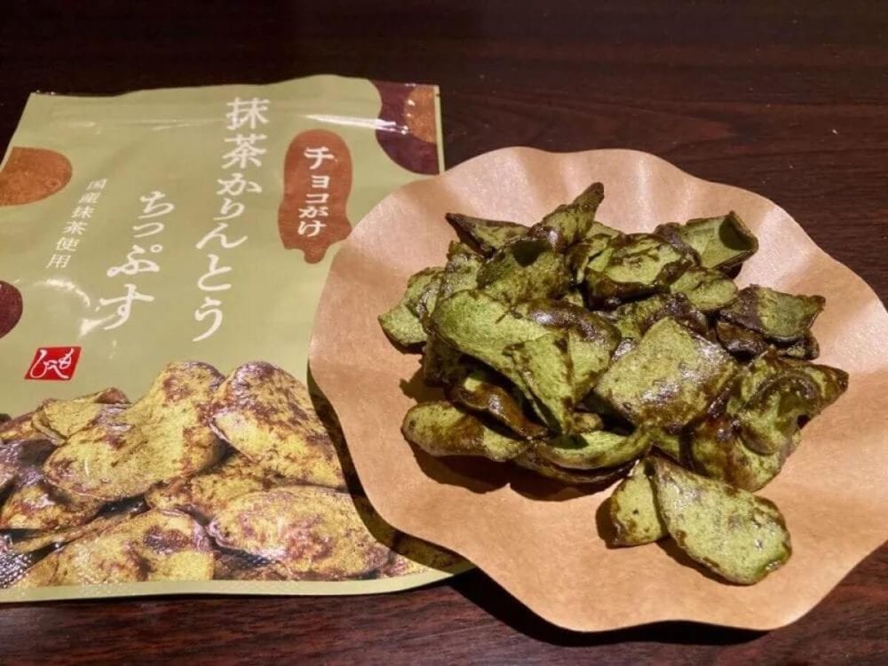 第1位　【カルディの隠れ名品】見つけたら即買い！カルディコーヒーファームの抹茶おやつベスト3「1位はパリッと新食感で手が止まらない」