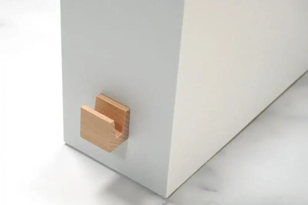 第2位　【無印良品マニア絶賛】たった290円で使い勝手と見た目が“劇的進化”！大定番ファイルボックスを格上げする「木製つまみ」が優秀すぎる