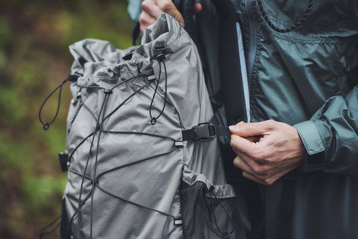 コンプレッションストラップが付属