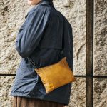 ケルティ「エアリー フラット ポーチ S」¥3,850/H18×W26×D1㎝