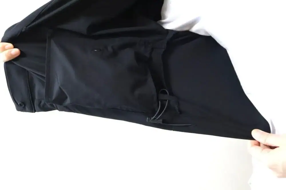 第2位　【ワークマンの凄い1900円アウター】花粉ガード＆まさかのゴミ箱付き!?「着る花粉対策」が天才的すぎた