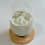 毎年ファンから熱い支持を集めるチョコミントラテ