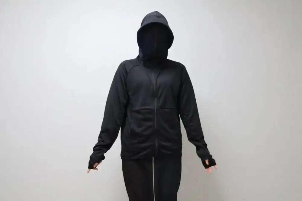 第1位　【完売必至のワークマン】あの「不審者パーカー」が進化して再登場！UVカット95％で2300円の2026年版もやっぱり…“怪しい”!?