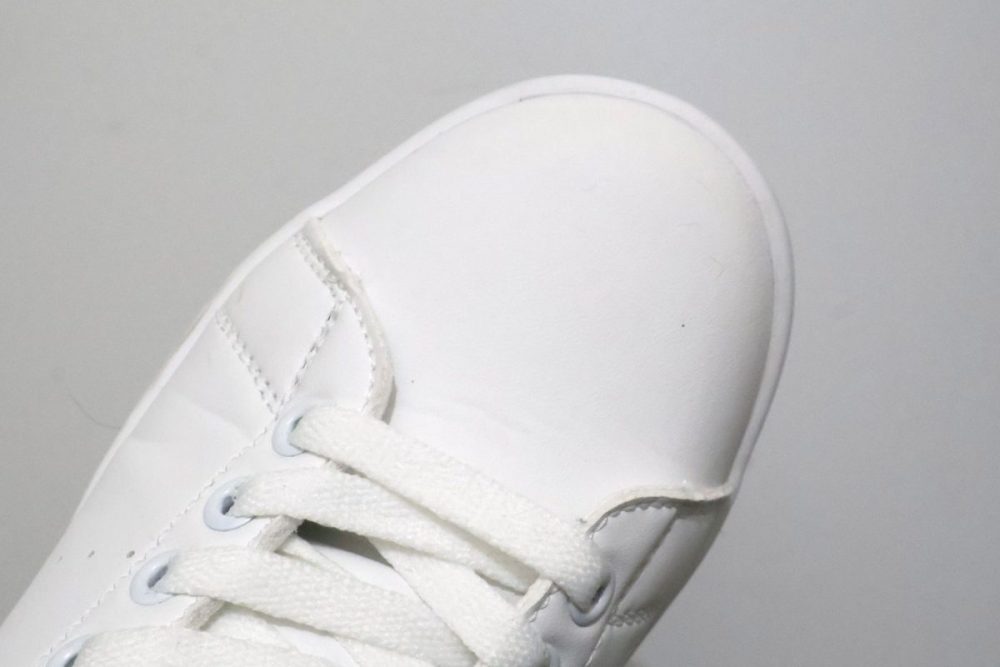 濡らしたマイクロファイバークロスでこすれば元通り!