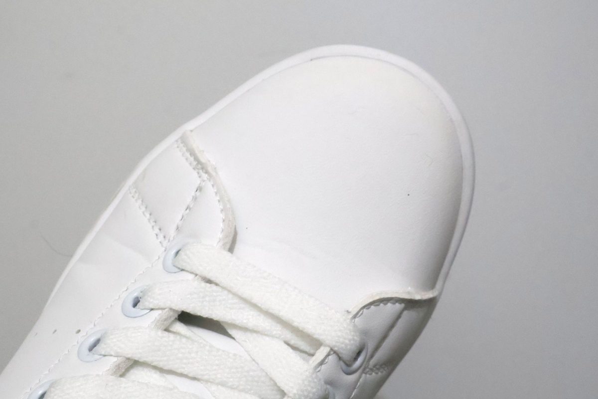 濡らしたマイクロファイバークロスでこすれば元通り！