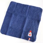 からあげクンミニタオル　ネイビーブルー