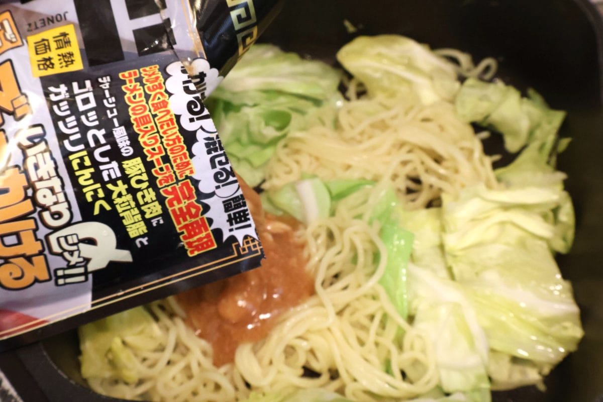 焼きそばの調味料として使うアレンジ