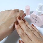 保湿効果もあるのでハンドクリーム感覚で使える