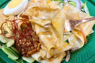 【成城石井】レンジで外食超え！話題のビャンビャン麺など「春の世界麺紀行」で絶対買うべき新作3品をマニアが正直レビュー