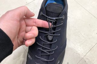 【都会を制するKEEN新作】黒×リフレクターに一目惚れ…「JASPER III」のCITY COUNTRY CITYコラボをエディターが試し履き