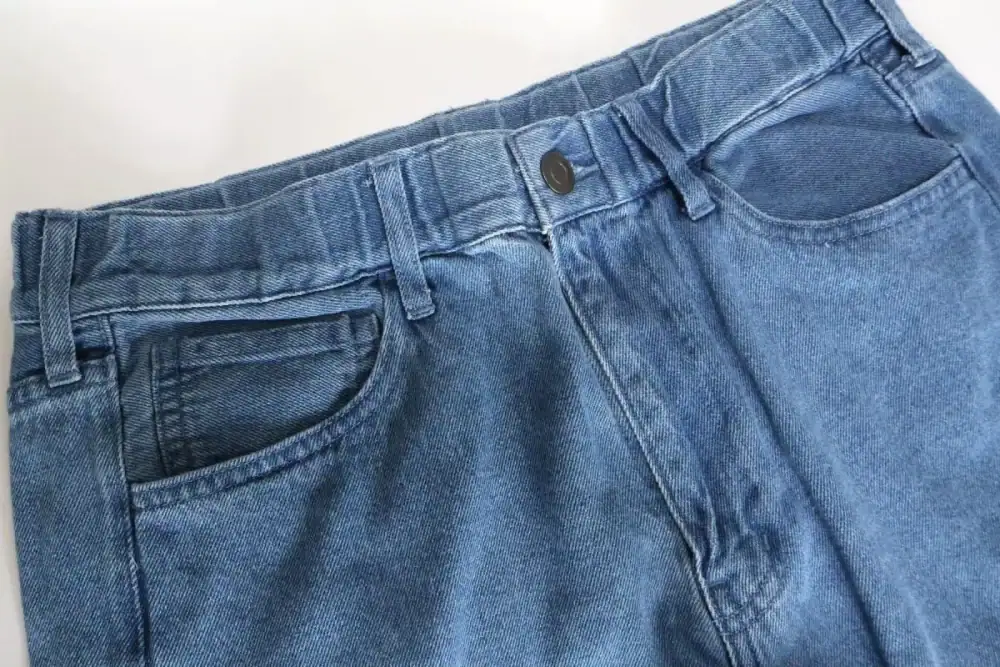 第2位　【安すぎて逆に怪しい…】ドンキ“ほぼ利益ゼロ”って正気か!?「999円ジーンズ」は本当に大人が穿けるクオリティなのか？ガチ検証
