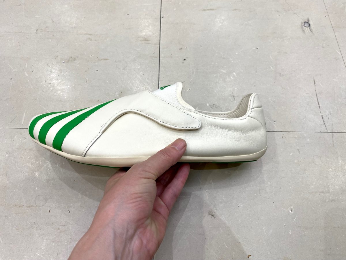 adidas Originals PW YOGA VARIO "VIRGINIA VARIO FLAT EARTHER BY PHARRELL" "PHARRELL WILLIAMS”