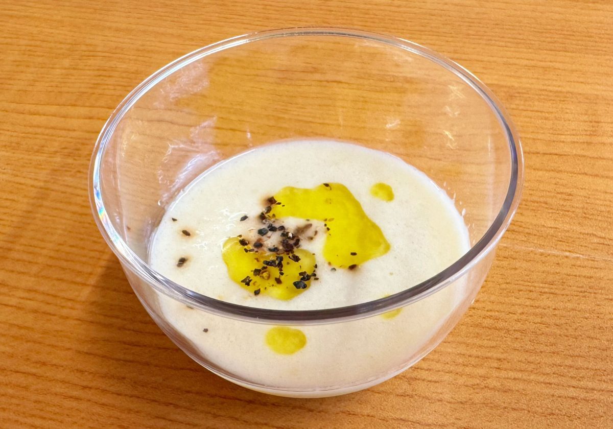 まるで高級フレンチ!?「玉ねぎの冷製スープ」