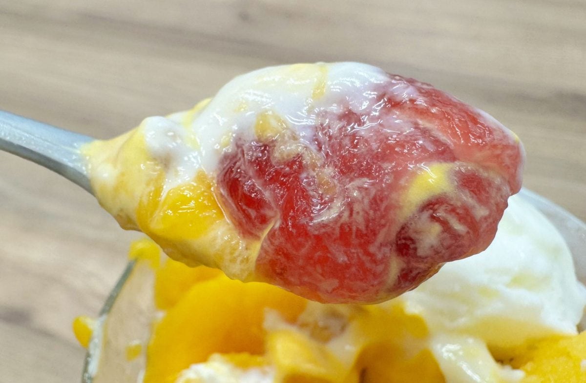 ふわっと華やかなハイビスカスの香りが鼻から抜け、一気に南国気分に！