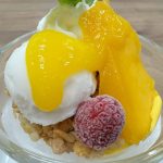 「フレッシュマンゴーのザ・サンデー」をギュッと凝縮したようなミニパフェ