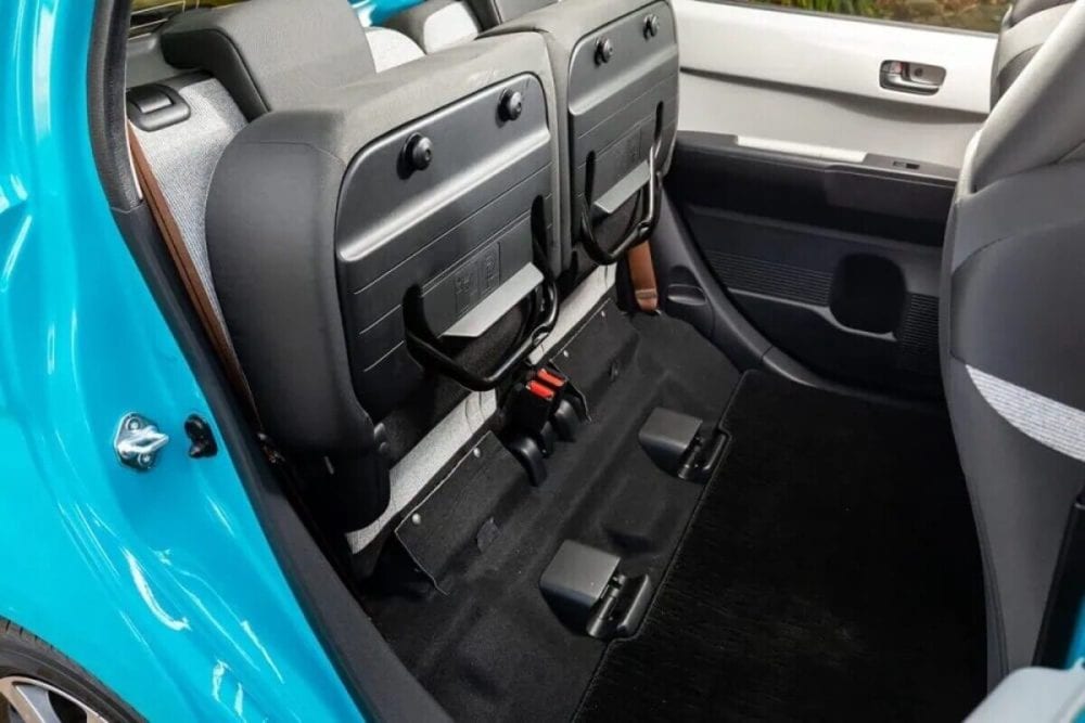 第2位　【日産サクラ一強に終焉!?】＋10万円で電池1.5倍＆航続距離1.6倍！ホンダ「N-ONE e:」が圧倒的すぎる『小沢コージの遊べるクルマ』