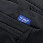 bluesign®認定400Dナイロン素材を採用