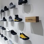 トライルランニング、ロードランニングなどのカテゴリー毎にディスプレイされている