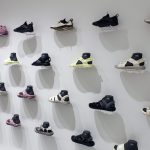 トライルランニング、ロードランニングなどのカテゴリー毎にディスプレイされている