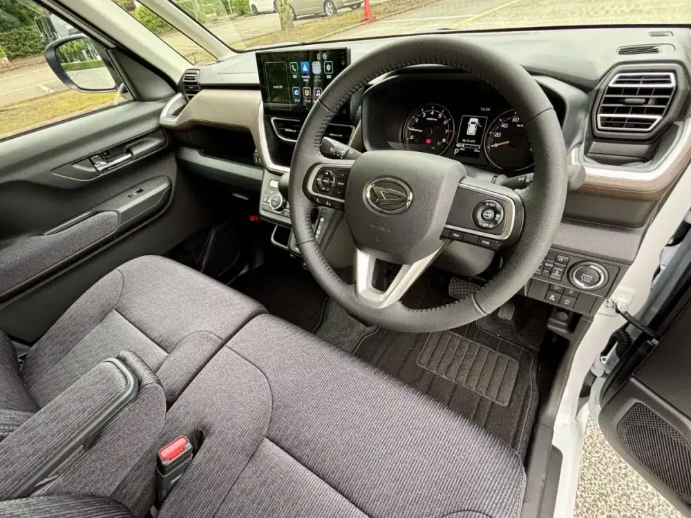 第2位　【N-BOXはもう高すぎる!?】135万円〜で買えるダイハツ「ムーヴ」が“ちょうどいい軽”の最適解！『いま買いカー大賞2026・軽ハイトワゴン大賞』