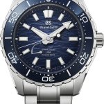 グランドセイコー「Evolution 9 Collection スプリングドライブ U.F.A. Ushio 300 Diver（SLGB023）」￥1,650,000／自動巻（手巻つき）／40.8㎜径（りゅうず含まず）／パワーリザーブは約72時間／300m空気潜水用防水