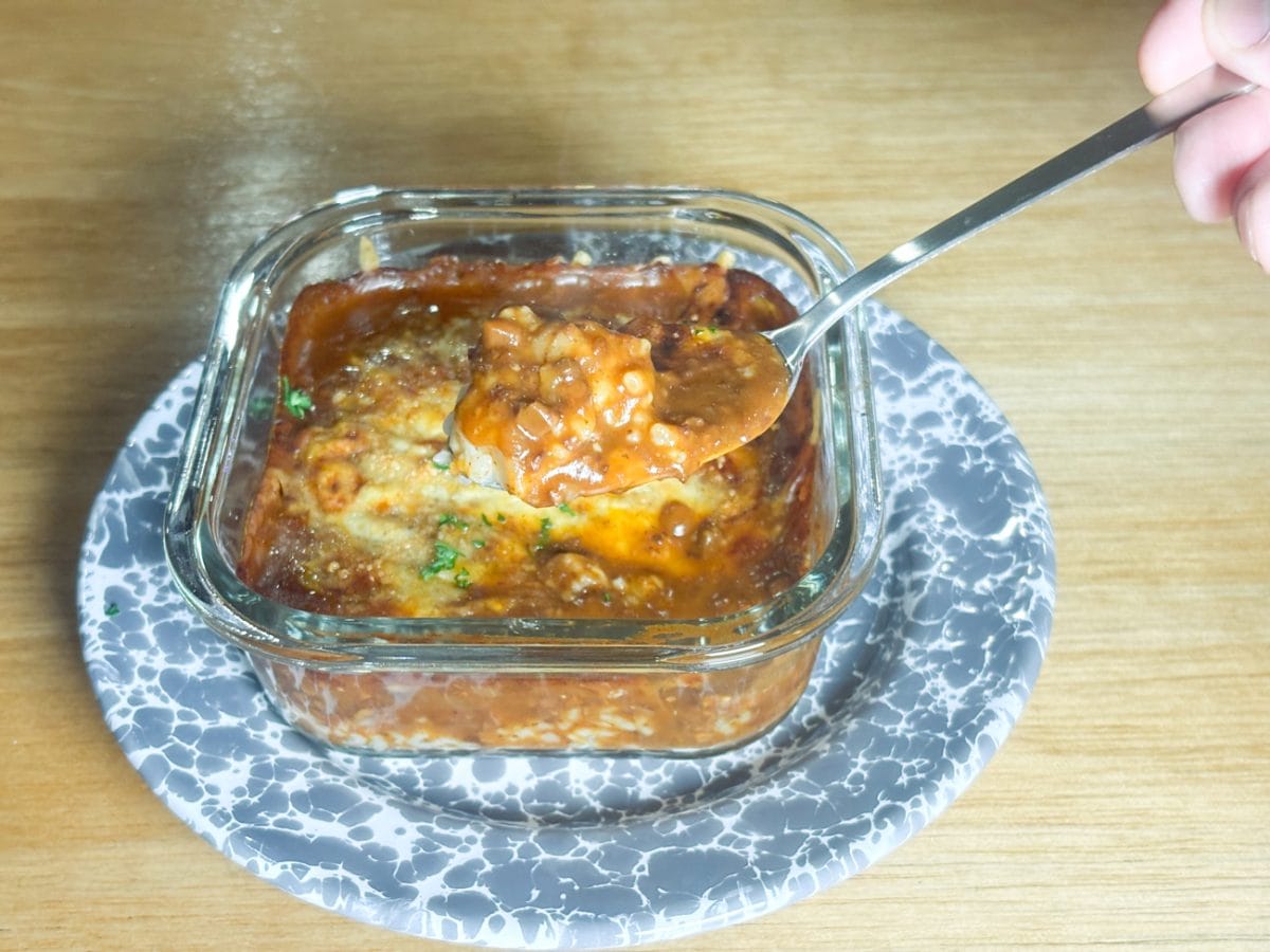 牛肉のほかに粒状大豆たん白も使用されていますが、原材料を確認するまで肉が多めで嬉しいと思えたほど違和感なく食べられました