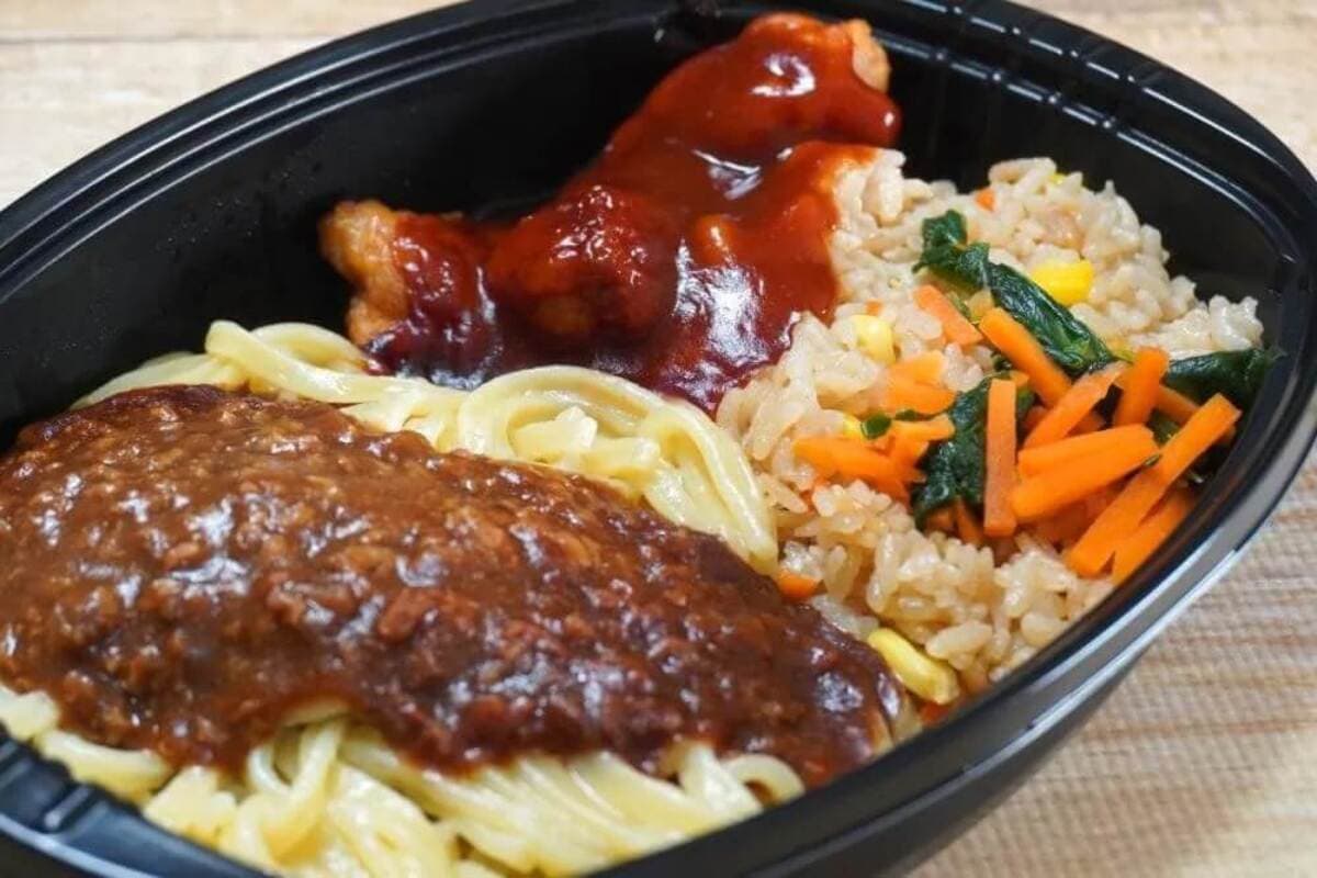 第3位 【大人のお子様ランチ】1食498円でこの背徳感は反則!腹ペコ欲を全開放させるトップバリュの“W主食”冷食をガチ実食