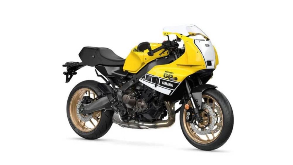 第1位　【反則級のカッコ良さ】ヤマハ「XSR900 GP」の新色が最高すぎる！ 80年代の伝説的レーサーを完全再現した“ネオクラシックの傑作”を徹底解説