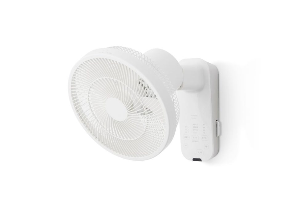 シロカ「壁掛けふわビューン」￥12,980／幅28×奥行26.5×高さ34.8㎝／2.1㎏／風量8段階