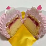 第3位　「一口目から完成度高っ！」セブン-イレブン春スイーツ“さくら＆いちご”を食べ比べ【1位はクリーム欲が完全成仏するケーキ】